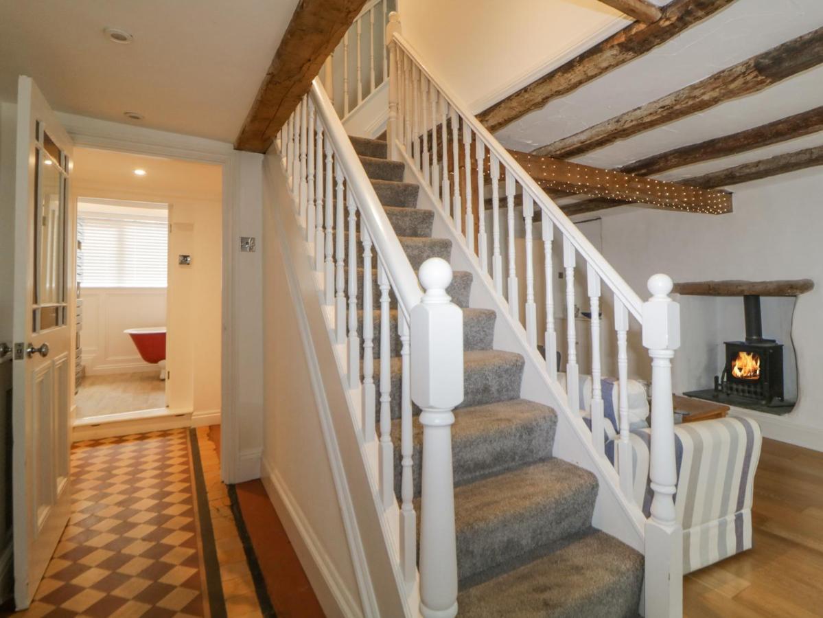 Sun Cottage Лу Екстериор снимка